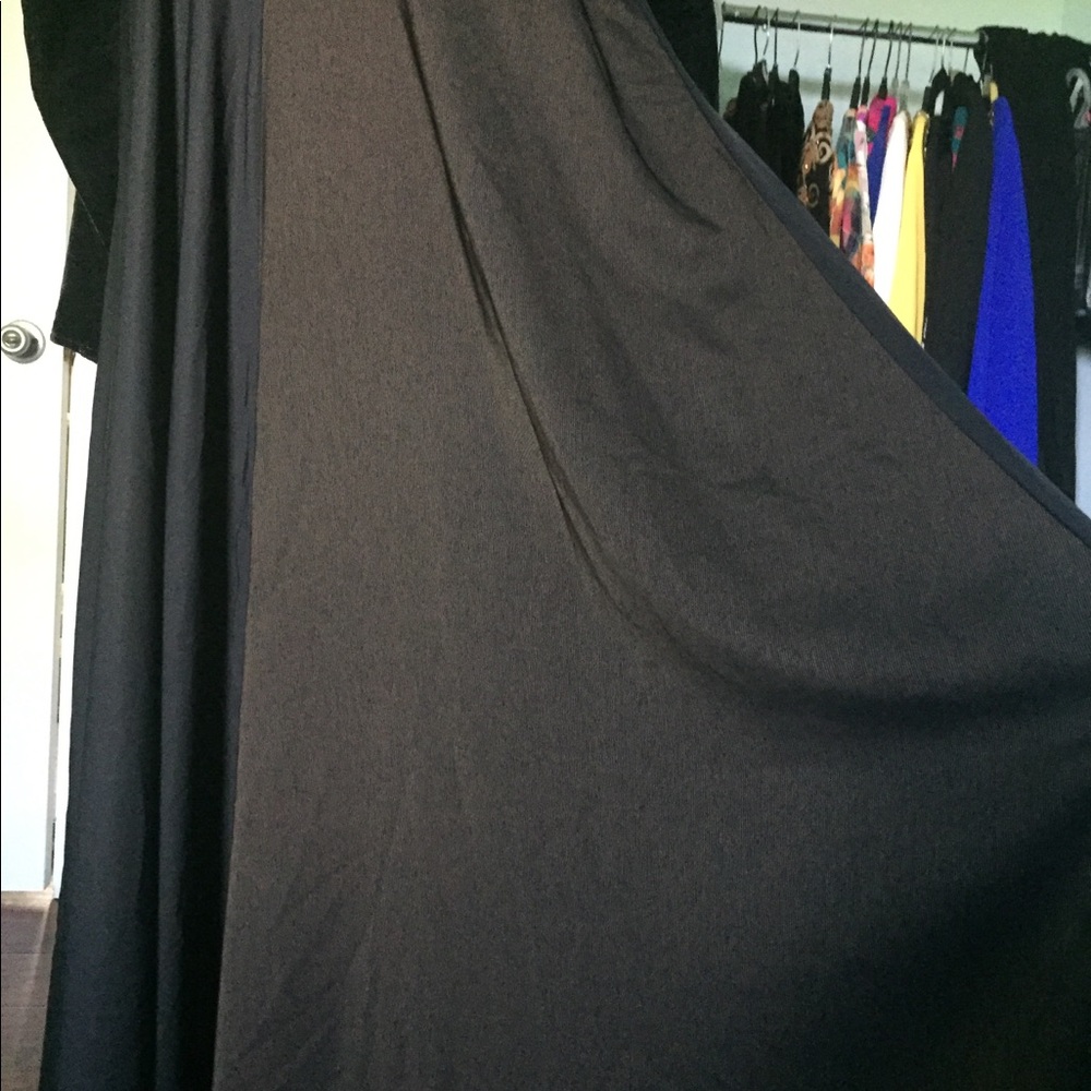 Abaya - Picture 2 of 5